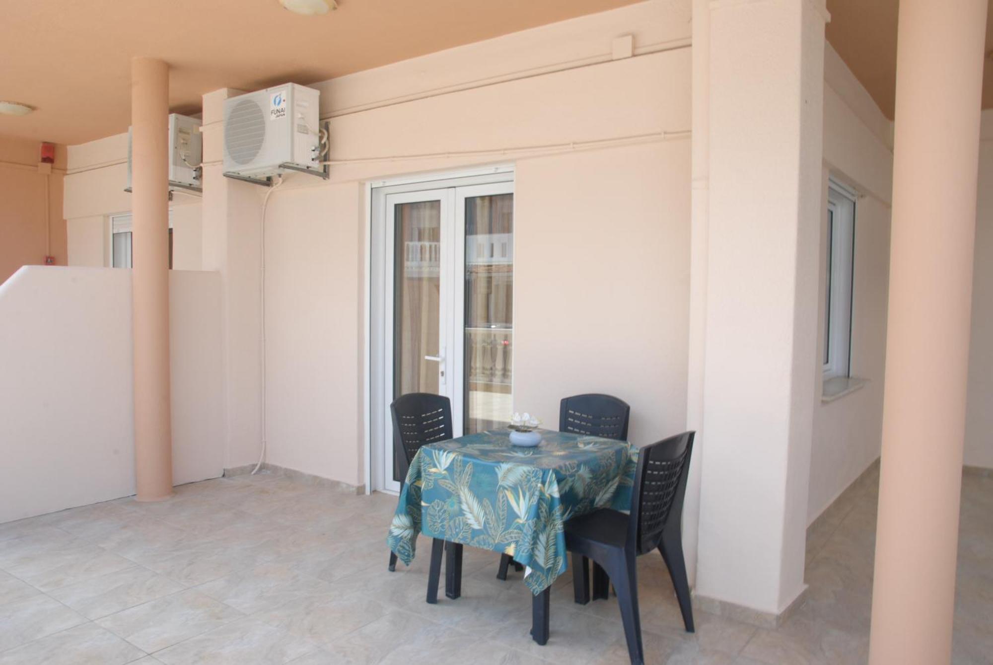 Light Blue Paralia Apartments المظهر الخارجي الصورة