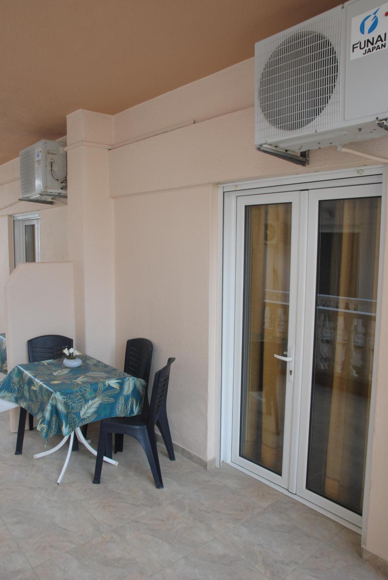 Light Blue Paralia Apartments المظهر الخارجي الصورة