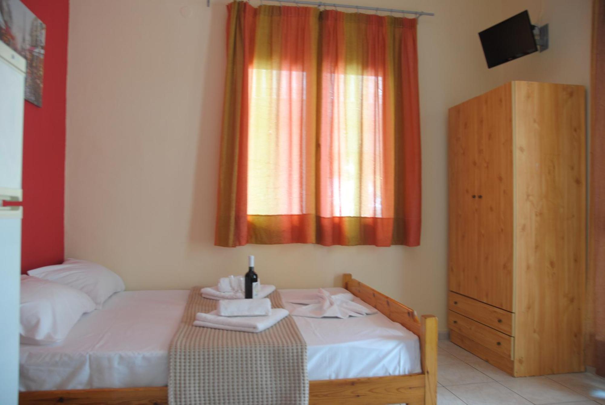 Light Blue Paralia Apartments المظهر الخارجي الصورة